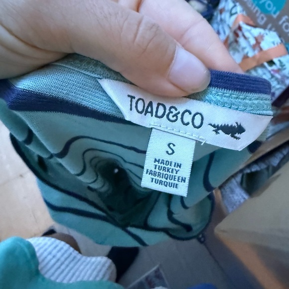 Toad&Co Striped Samba Marley V-Neck Tee - Picture 3 of 6